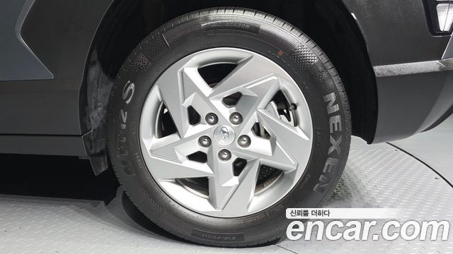 Hyundai Kona (SX2) Gasoline 2.0 2WD Modern 2023 — фото 21