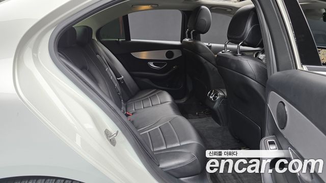 Mercedes-Benz C-Class (W205) C200 Avantgarde 2016 — фото 12