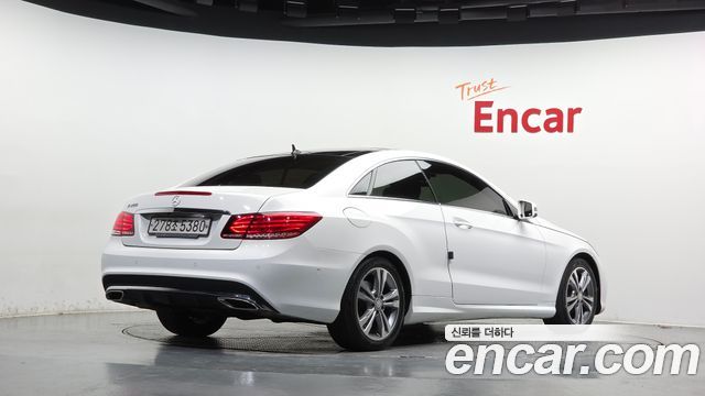 Mercedes-Benz E-Class (W212) E200 Coupe 2015 — фото 2