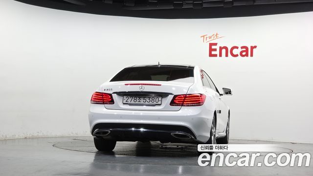 Mercedes-Benz E-Class (W212) E200 Coupe 2015 — фото 4