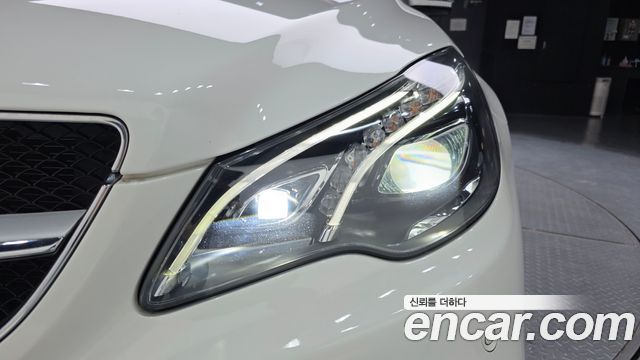 Mercedes-Benz E-Class (W212) E200 Coupe 2015 — фото 22