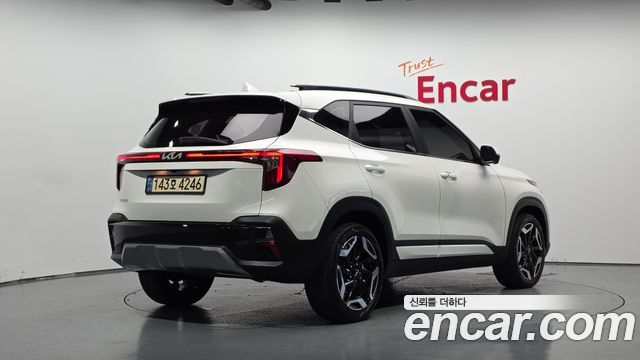 Kia Seltos Gasoline 1.6 Turbo 2WD Signature 2023 — фото 2