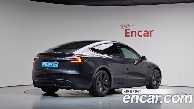 Tesla Model 3 RWD 2025 — фото 2