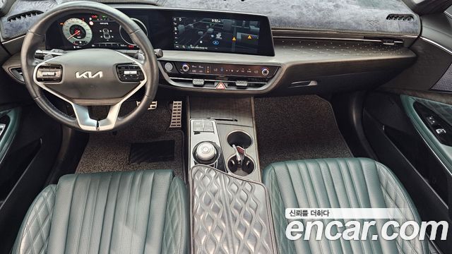 Kia K8 2.5 Gasoline 2WD Signature Special 2024 — фото 7