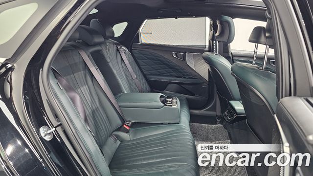 Kia K8 2.5 Gasoline 2WD Signature Special 2024 — фото 11