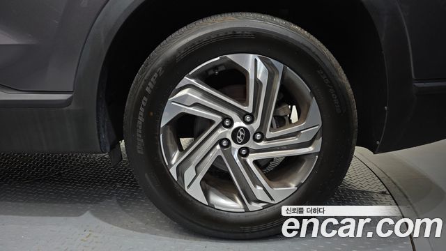 Hyundai Santa Fe Gasoline 2.5T 2WD Premium Choice 2021 — фото 21