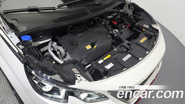 Peugeot 5008 (II) 2.0 BlueHDi GT 2021 — фото 6