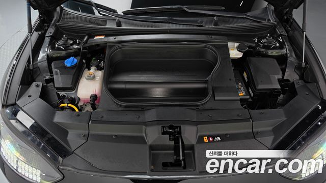 Hyundai Ioniq 6 Long Range AWD Prestige 2023 — фото 6