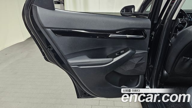 Kia Seltos Gasoline 1.6 Turbo 2WD Signature 2024 — фото 25