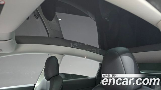 Tesla Model Y Long Range AWD 2022 — фото 39