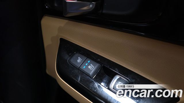 Kia Carnival (IV) Gasoline 7-Seater Noblesse 2022 — фото 28