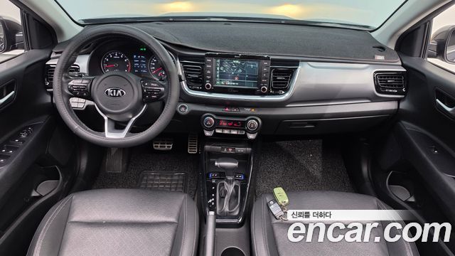 Kia Stonic 1.4 Prestige 2019 — фото 7