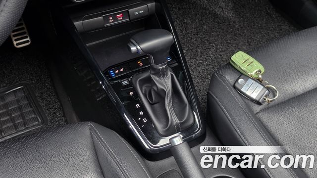 Kia Stonic 1.4 Prestige 2019 — фото 9