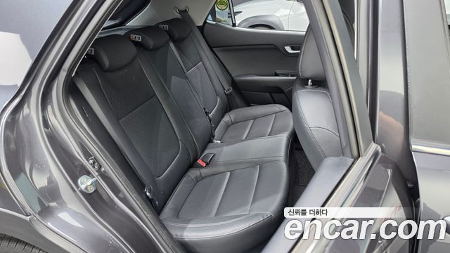 Kia Stonic 1.4 Prestige 2019 — фото 12