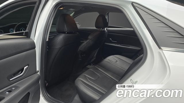 Hyundai Avante (CN7) 1.6 Inspiration 2022 — фото 11