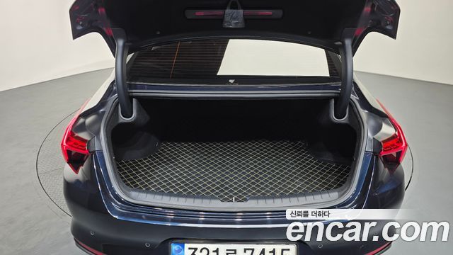 Kia K8 Hybrid Noblesse 2022 — фото 16