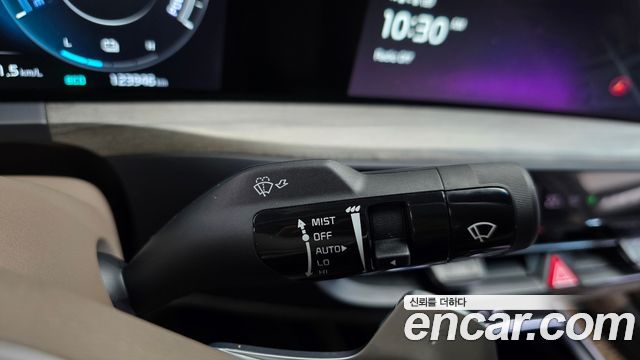 Kia K8 Hybrid Noblesse 2022 — фото 18