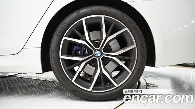 BMW 5 Series (G30) 530i M Sport Package 2022 — фото 5