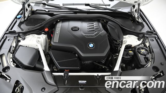 BMW 5 Series (G30) 530i M Sport Package 2022 — фото 6