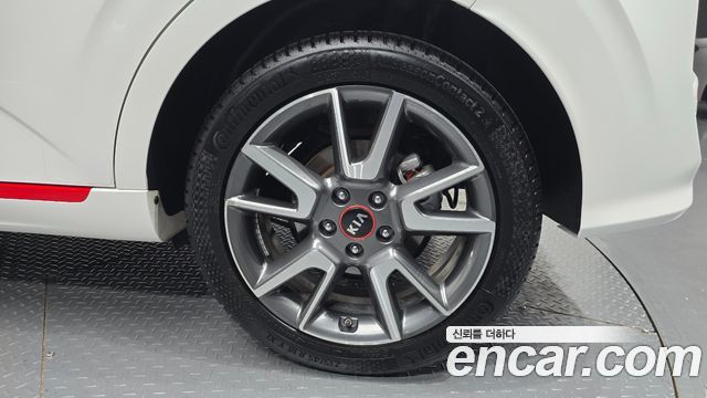 Kia Soul Booster 1.6 T-GDI Noblesse 2019 — фото 21