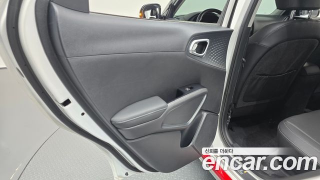 Kia Soul Booster 1.6 T-GDI Noblesse 2019 — фото 25
