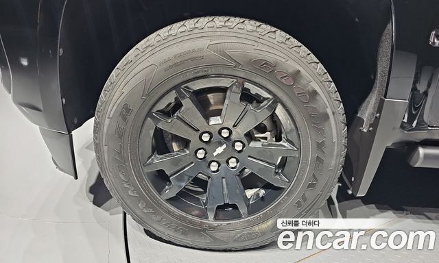 Chevrolet Real New Colorado 3.6 Z71-X Midnight 4WD 2022 — фото 5