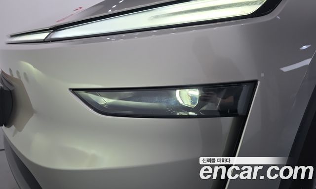 Tesla Model Y L Long Range AWD 2026 — фото 22