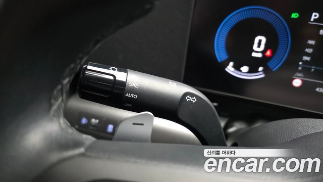 Hyundai Kona (SX2) Gasoline 1.6 Turbo 2WD Premium 2024 — фото 27