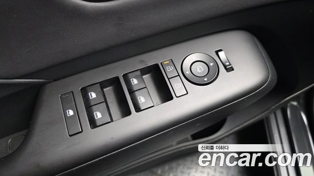 Hyundai Kona (SX2) Gasoline 1.6 Turbo 2WD Premium 2024 — фото 30