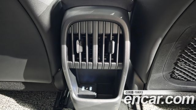 Hyundai Kona (SX2) Gasoline 1.6 Turbo 2WD Premium 2024 — фото 34