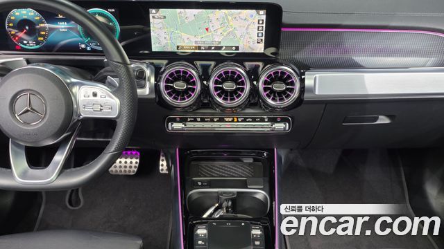 Mercedes-Benz EQB (X243) EQB300 4MATIC AMG Line 2023 — фото 14