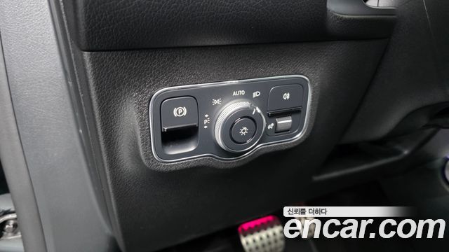 Mercedes-Benz EQB (X243) EQB300 4MATIC AMG Line 2023 — фото 30