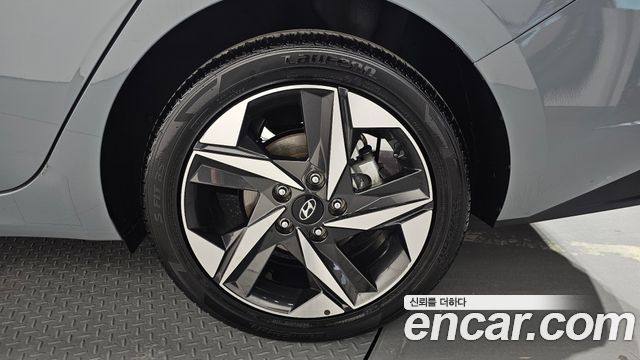 Hyundai Avante (CN7) 1.6 Inspiration 2021 — фото 21