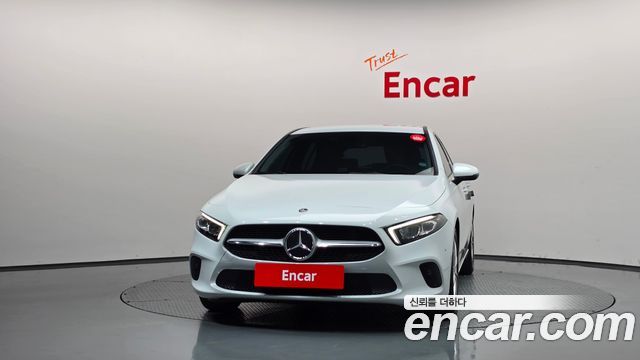 Mercedes-Benz A-Class (W177) A220 Hatchback 2019 — фото 3