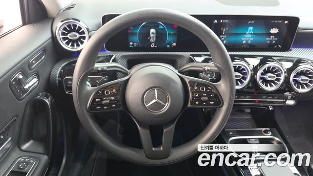 Mercedes-Benz A-Class (W177) A220 Hatchback 2019 — фото 13