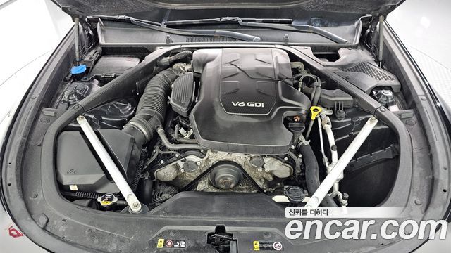 Kia K9 3.8 GDI AWD PlatinumⅡ 2019 — фото 6