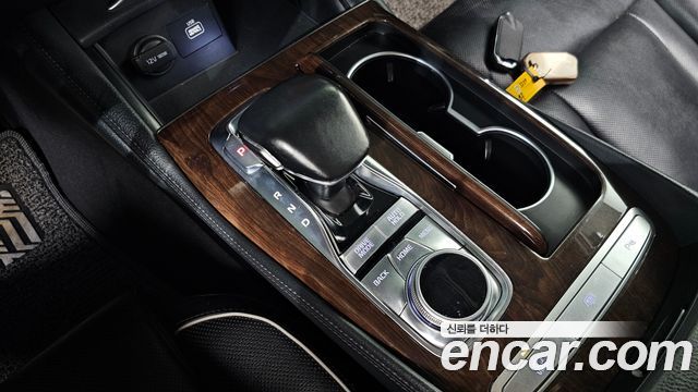 Kia K9 3.8 GDI AWD PlatinumⅡ 2019 — фото 9