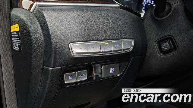 Kia K9 3.8 GDI AWD PlatinumⅡ 2019 — фото 15