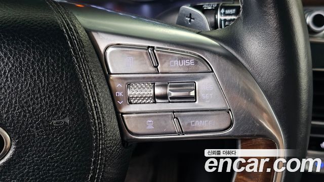 Kia K9 3.8 GDI AWD PlatinumⅡ 2019 — фото 19