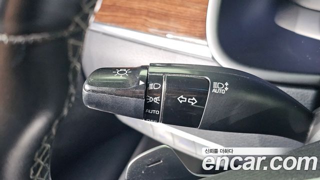 Kia K9 3.8 GDI AWD PlatinumⅡ 2019 — фото 20