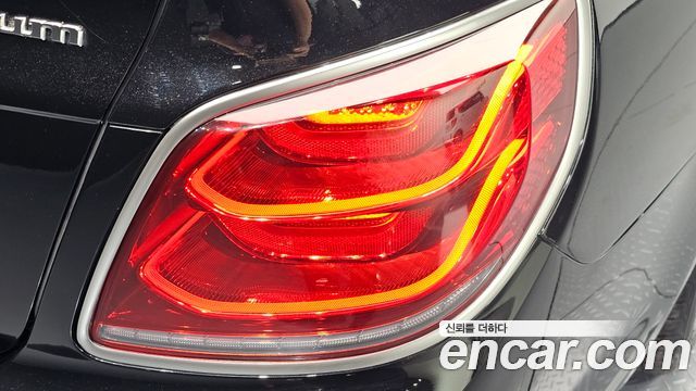 Kia K9 3.8 GDI AWD PlatinumⅡ 2019 — фото 23