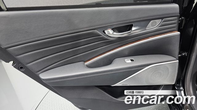 Kia K9 3.8 GDI AWD PlatinumⅡ 2019 — фото 25