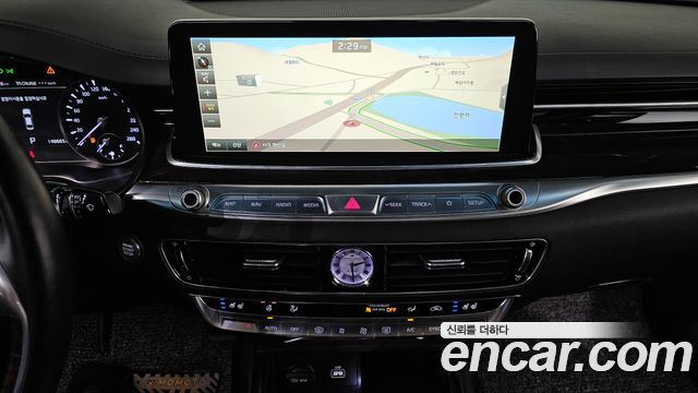 Kia K9 3.8 GDI AWD PlatinumⅡ 2019 — фото 28