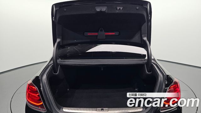 Kia K9 3.8 GDI AWD PlatinumⅡ 2019 — фото 37