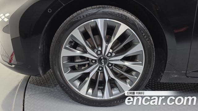 Kia K8 2.5 Gasoline 2WD Signature 2023 — фото 5