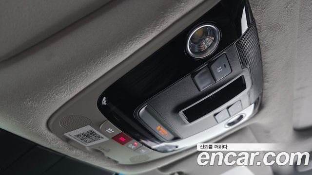 Kia K8 2.5 Gasoline 2WD Signature 2023 — фото 16