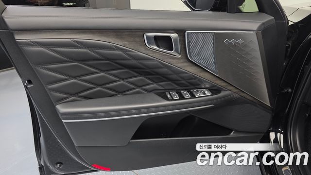 Kia K8 2.5 Gasoline 2WD Signature 2023 — фото 24