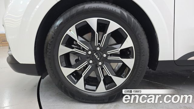 Kia Carnival (IV) Diesel 9-Seater Signature 2023 — фото 5