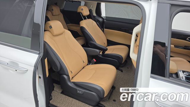 Kia Carnival (IV) Diesel 9-Seater Signature 2023 — фото 11