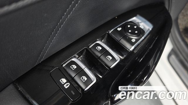 Kia K5 Hybrid (III) Signature 2022 — фото 20